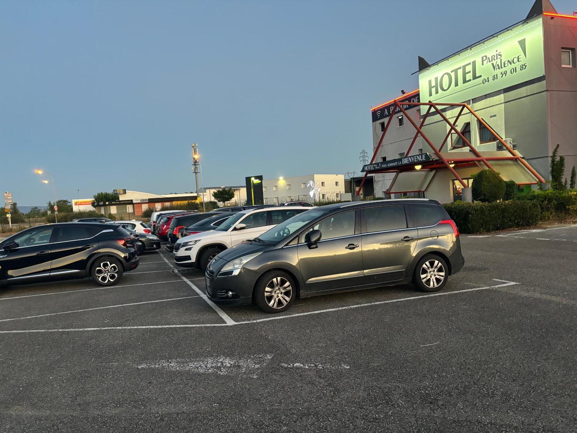 Hotel Paris Valence Bourg-de-Peage Luaran gambar